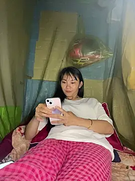 Lucky-baby077 webcam