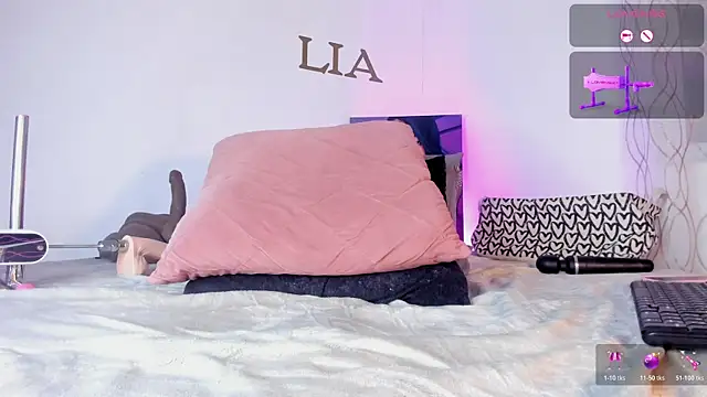 Lia_johnsonn webcam