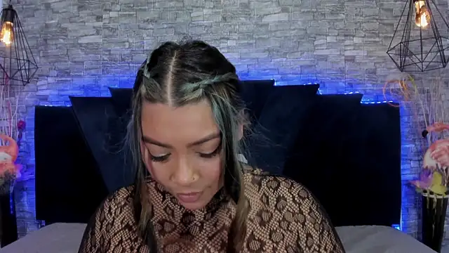 Sophia_Brunett webcam