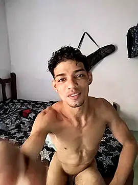 Brayanellatino webcam