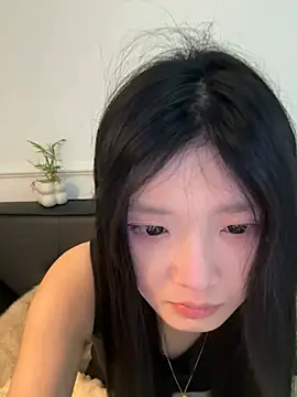 youmi18 - YouMi18's free webcam - UK Sex Cams