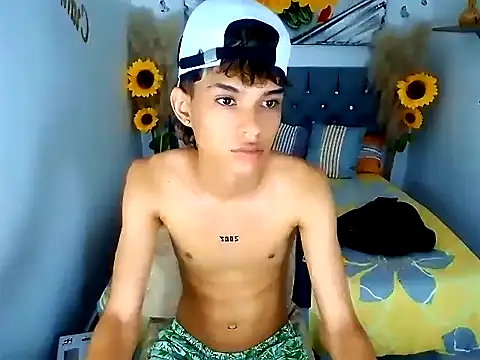 chris_evans77 webcam