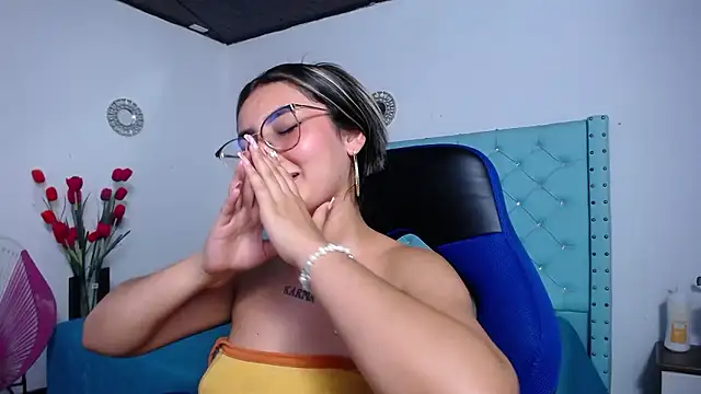 kathe-mills235 webcam