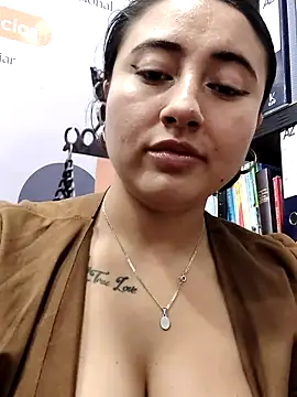 _Sarah-Office1 webcam