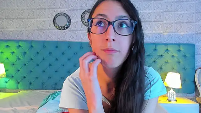 girafmusic - GirafMusic's free webcam - UK Sex Cams