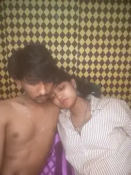 Freakingromance webcam