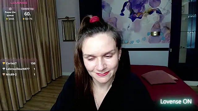 ariagray - AriaGray's free webcam - UK Sex Cams