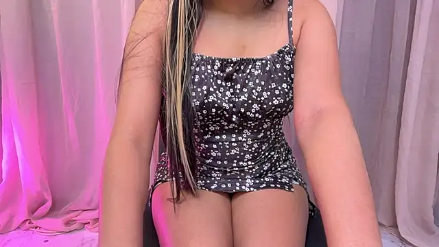 Gold_digger____ webcam