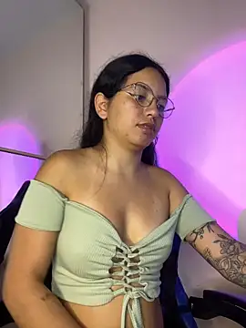 Rosita_forever_ webcam