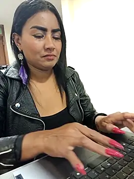 Ariana_Rodriguez webcam