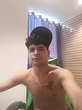 Alejandro_12314 webcam