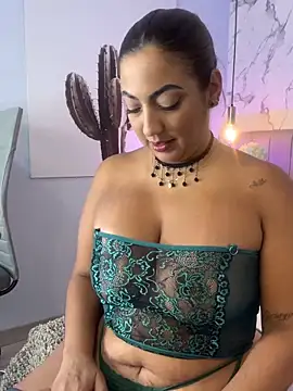 Karlla_Brown webcam