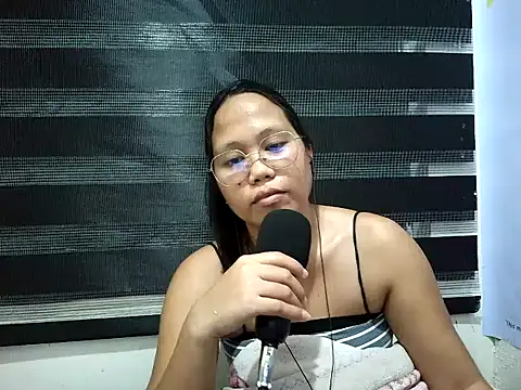 SpankyMyAss69 webcam