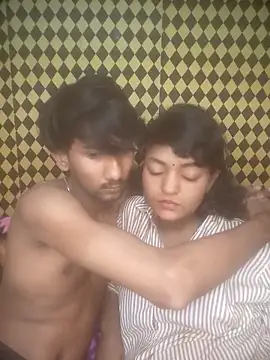 Freakingromance webcam