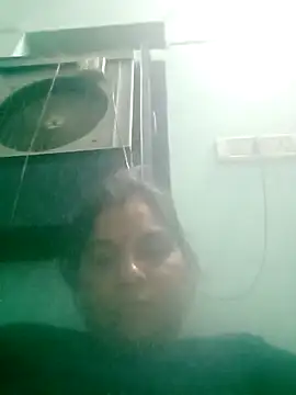 Rajni248096 webcam