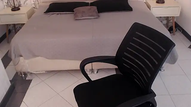 Venusandrea29 webcam