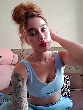 Sienna_brunette webcam