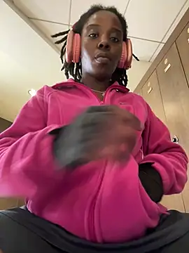 choclatepeaach - Choclatepeaach's free webcam - UK Sex Cams