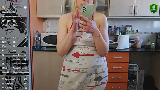 jennycoquine (F milf) - Je me doigte bien pour toi ça m'excite !