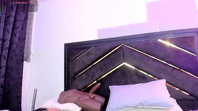 april_jones05 webcam