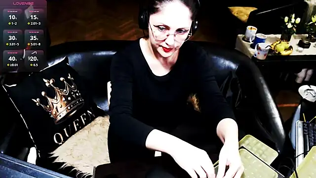 imperatriza - Imperatriza's free webcam - UK Sex Cams