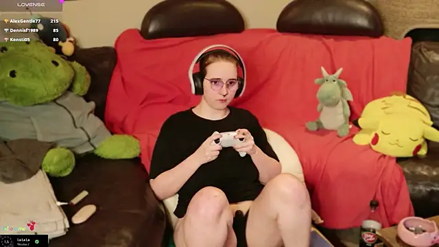 GamerGirl_Eve webcam