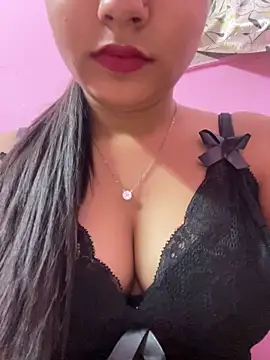 Niharika-23 webcam