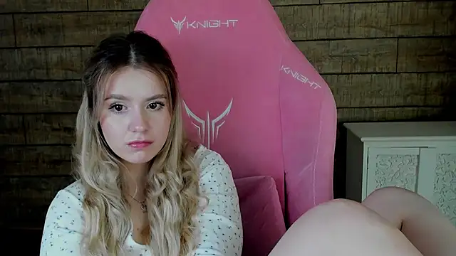 MilanaBalmain webcam