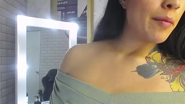 Isabella_Collen_v webcam