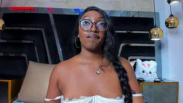 YallianaBrooks webcam