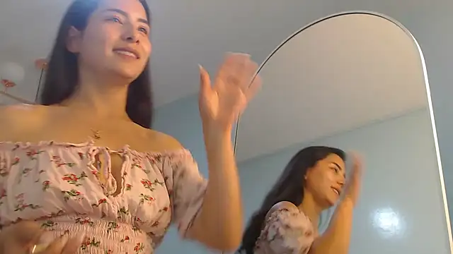 victoria_hernandez_t_ webcam