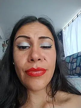 KittyHoleshot87 webcam