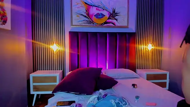 Ariana_collinss webcam