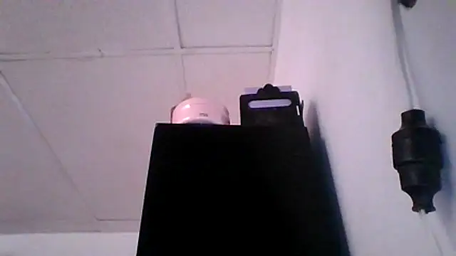 pocahontas_hotty webcam