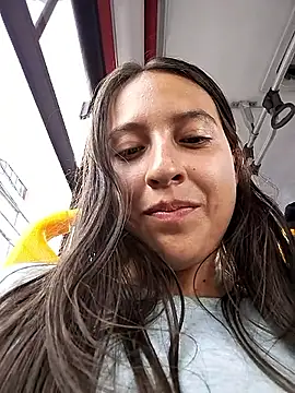 MaskedLatinaX webcam