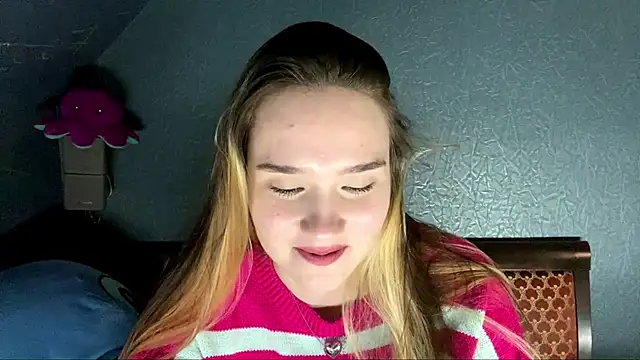 CarmelaLiebherr webcam