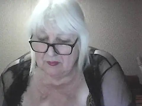 alexia64231 - Alexia64231's free webcam - UK Sex Cams