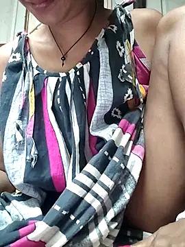 sweet-runi - Sweet-runi's free webcam - UK Sex Cams