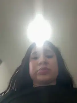 Pretty_Isadora webcam