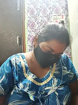 Webcam Model (Liyaa_24)  is live.Free join now!