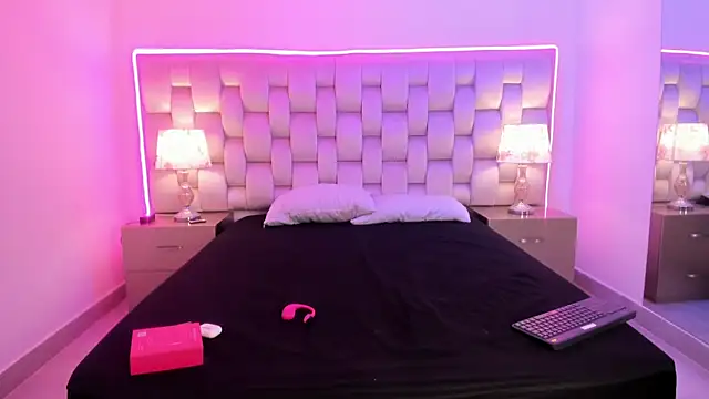 khathieeBelle webcam