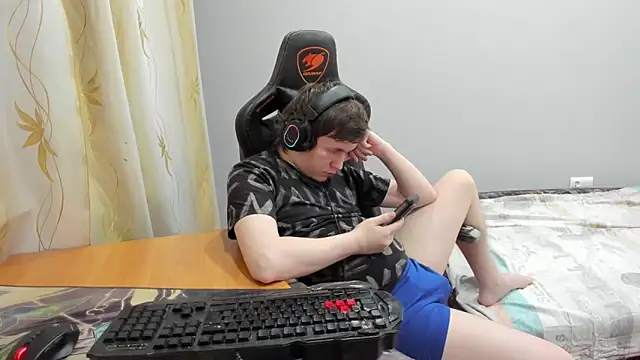 iliaskrislove webcam