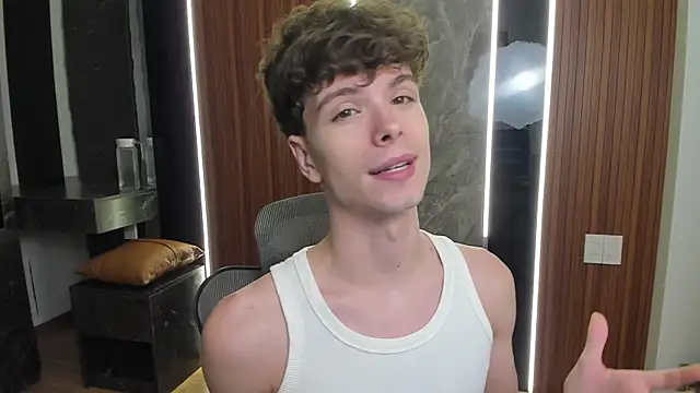 calvin_love_you webcam