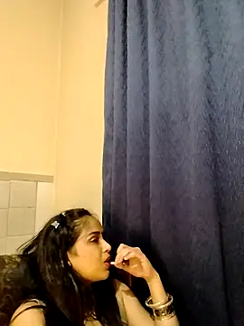 cute_indianxo webcam