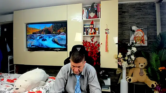 SpartacusDaddy48 webcam