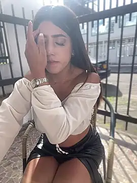 Electra_Pinkk webcam