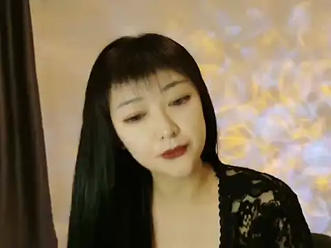 美女A-Rowan在线直播