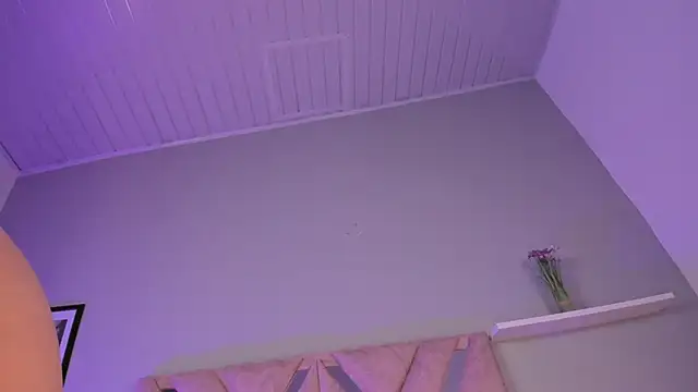 victoria_becker_ webcam