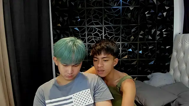 davincihugecock live sex cam