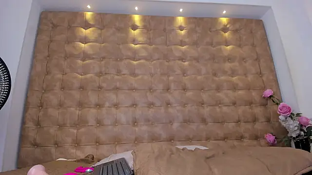 violet_giraldo webcam